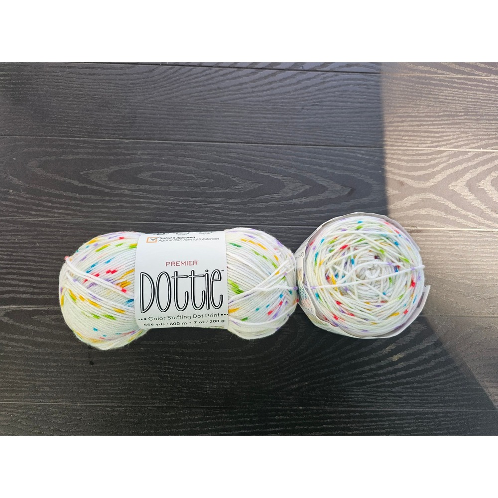 Premier Dottie Yarn Garden Party 2008-05 Color Shifting Dot Print